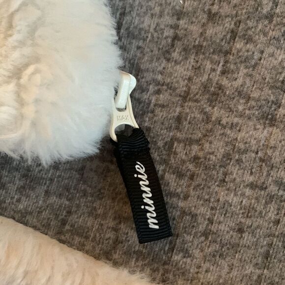 Disney Minnie Mouse Vest Kids Faux Fur 18 Months Red Bow - Picture 9 of 11